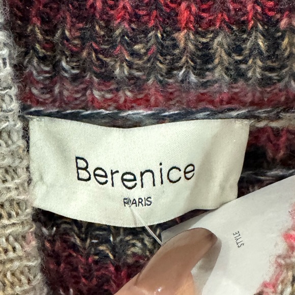 BERENICE FRANCE @ FORAVI - READY TO WEAR COLORFUL SWEATER - Picture 5 of 6